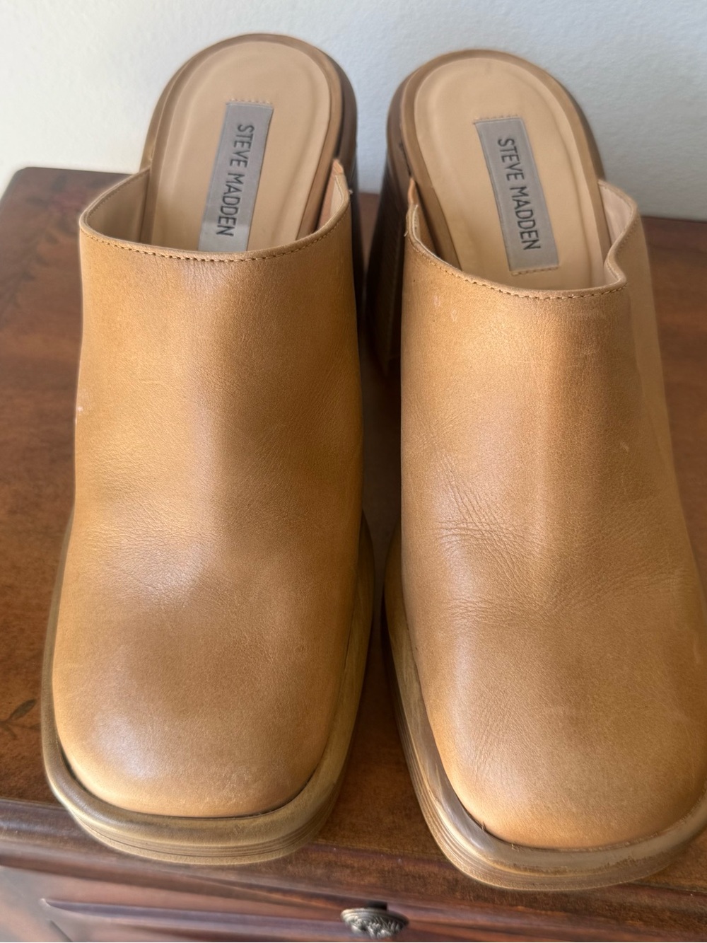 Steve Madden Tan/Camel Leather Slip-On Mule Heels
